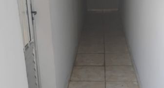 Casa com 2 cómodos LO 150